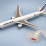DIE-CAST MODEL â đ«đ· Air France â Boeing 777-300ER â Soutien Ă la candidature olympique et paralympique Paris 2024 â Schuco â 1:600 â AVEC SUPPORT
