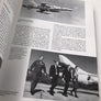 VLUCHT DOOR DE TIJD 75 JAAR NEDERLANDSE LUCHTMACHT ***de officiële jubileumuitgave van de 75-jarige Koninklijke Luchtmacht ***440 p.***