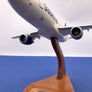 Maquette de bureau Airbus A320 SABENA OO-SNJ – socle bois – 38 cm