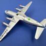 Die-cast (Corgi) d'un Vickers Viscount de la compagnie United Airlines — 19 cm x 16 cm —