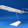 McDonnell Douglas MD-90 SRS – 🇩🇰🇳🇴🇸🇪 SAS Scandinavian Airlines – LN-ROA « Sigurd Viking » – Fratelli Cesana – métal – 1:100 – 42 × 32 cm – avec support