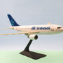 Airbus A310-300 - 🇨🇦 Air Transat - maquette de bureau en plastique avec support – 1:200 - 23 × 23 cm