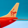 Boeing 737-400 - 🇧🇪 Virgin Express - très rare maquette de bureau vintage – Carlo Brianza / Flight Miniatures — 1:100 — 37 × 30 cm