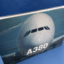 A380 — GRAND FORMAT — Livre conservé sous film éditeur d’origine —