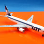DIE-CAST MODEL — 🇵🇱 LOT Polish Airlines — Boeing 767-300 — Herpa — 1:500 — WITH ORIGINAL BOX —