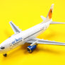 DIE-CAST MODEL — 🇱🇻 air Baltic — Boeing 737-500 — Herpa — 1:500 — WITH ORIGINAL BOX —