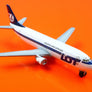 DIE-CAST MODEL — 🇵🇱 LOT Polish Airlines — Boeing 737-400 — Herpa — 1:500 — WITH ORIGINAL BOX —
