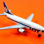 DIE-CAST MODEL — 🇵🇱 LOT Polish Airlines — Boeing 737-300 — Herpa — 1:500 — WITH ORIGINAL BOX —
