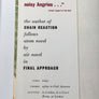 FINAL APPROACH : A NOVEL