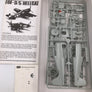 GRUMMAN F6F-3/5 Hellcat WWII U.S. NAVY FIGHTER (Plastic model kit- Modèle réduit)