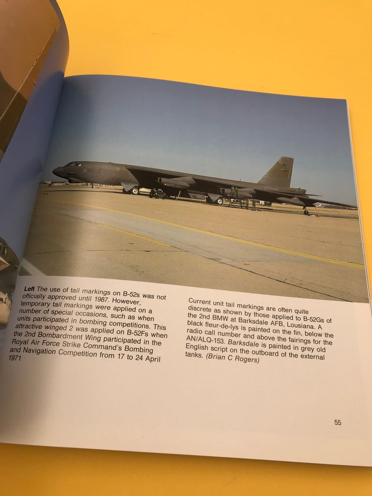 B-52 — Aging BUFFs, Youthful Crews —