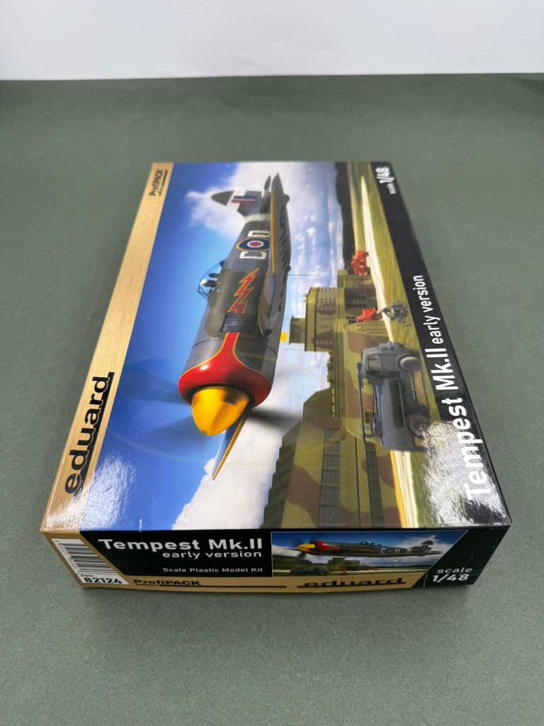 MAQUETTE À MONTER - Tempest Mk.II early version ProfiPACK Edition Eduard | N° 82124 | 1:48 **LIKE NEW INSIDE UNOPENED**