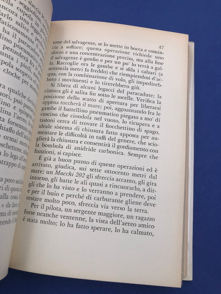 ... OBBEDIRE E COMBATTERE  — L'AVIAZIONE ITALIANA NELL'ULTIMO CONFLITTO MONDIALE —