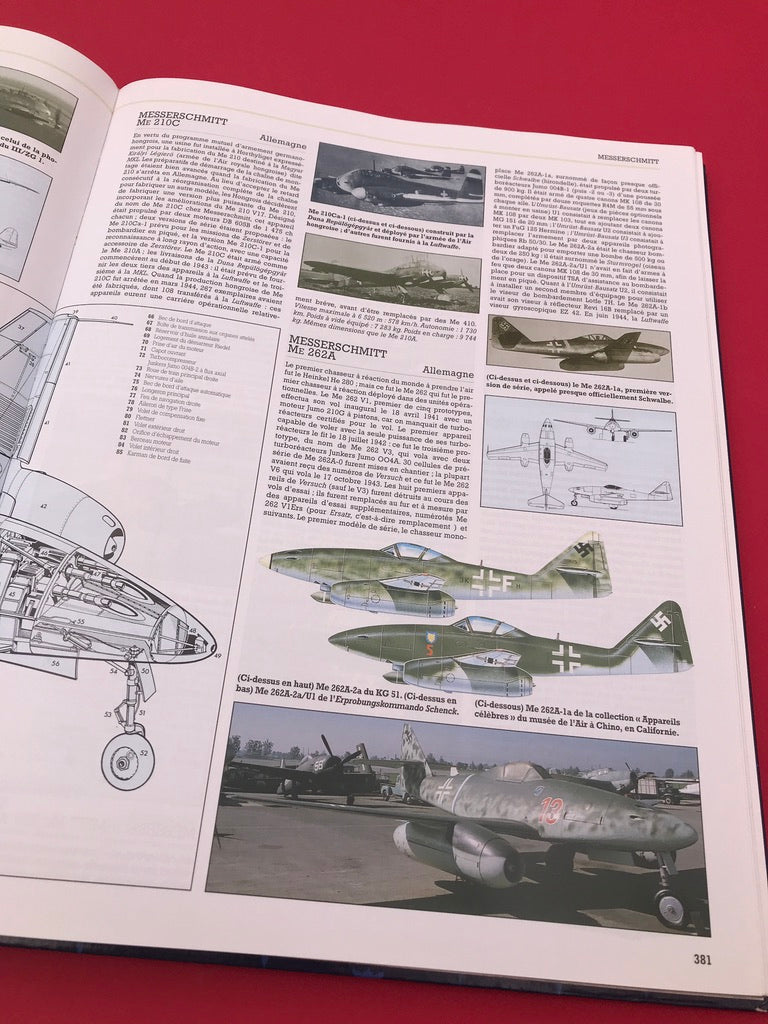 LE GRAND LIVRE DES CHASSEURS — L’encyclopédie illustrée de tous les avions de chasse et tous les détails de leur fabrication —