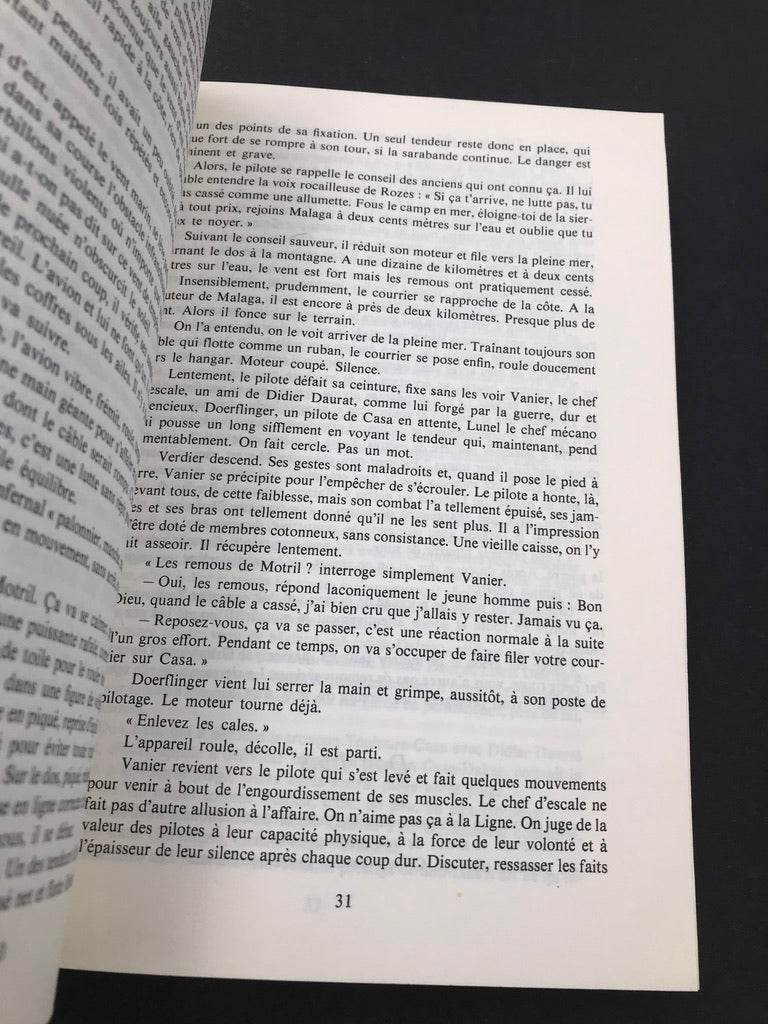 Le pilote oublié *** dédicacé par l'auteur Gaston Vedel au rédacteur en chef Jacques Franck de la « Libre Belgique » ***