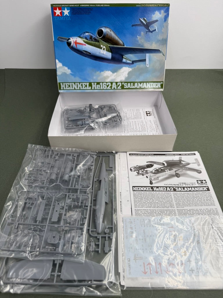 TAMIYA 61097 1/48 HEINKEL HE162 A-2 'SALAMANDER' MODEL KIT TAMIYA 61097 1/48 HEINKEL HE162 A-2 'SALAMANDER' MODEL KIT
