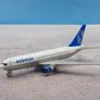DIE-CAST MODEL —  🇧🇪 Sobelair — Boeing 737 — Airport Play Set — 1:450 — WITH ORIGINAL BOX —