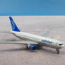 DIE-CAST MODEL —  🇧🇪 Sobelair — Boeing 737 — Airport Play Set — 1:450 — WITH ORIGINAL BOX —