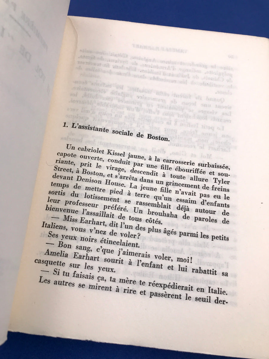 AMELIA EARHART (pages non coupées, très bon état)