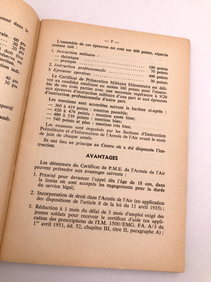 Je veux être AVIATEUR EN SUIVANT LES COURS DE LA PRÉPARATION MILITAIRE ÉLÉMENTAIRES AUX EMPLOIS DANS LES SPÉCIALITÉS DE L’ARMÉE de L’AIR