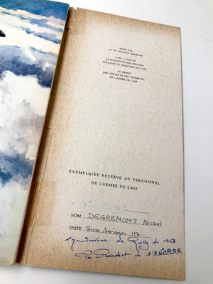 ESCADRILLES (1953), exemplaire « réservé au personnel de l'armée de l'air» est personnalisé