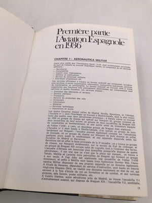 DOCAVIA N°8 - L'AVIATION REPUBLICAINE ESPAGNOLE (en réduction, bas de la jaquette un peu abîmée)