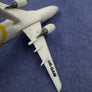 Maquette plastique d’un Boeing 737-300 — Ukraine International — 18 cm x 17 cm —