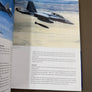 AVIONS ET HÉLICOPTÈRES DE COMBAT