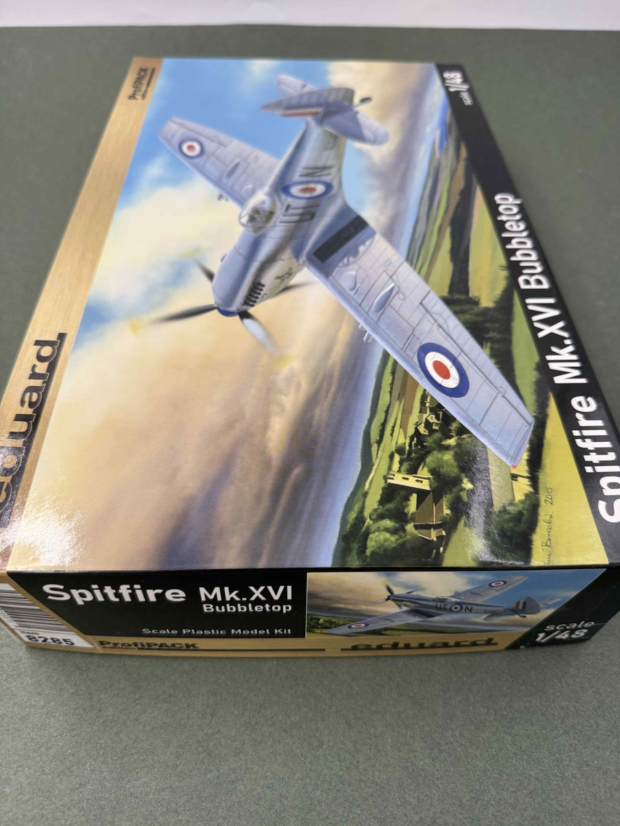MAQUETTE À MONTER - Spitfire Mk.XVI Bubbletop ProfiPack Eduard | No. 8285 | 1:48