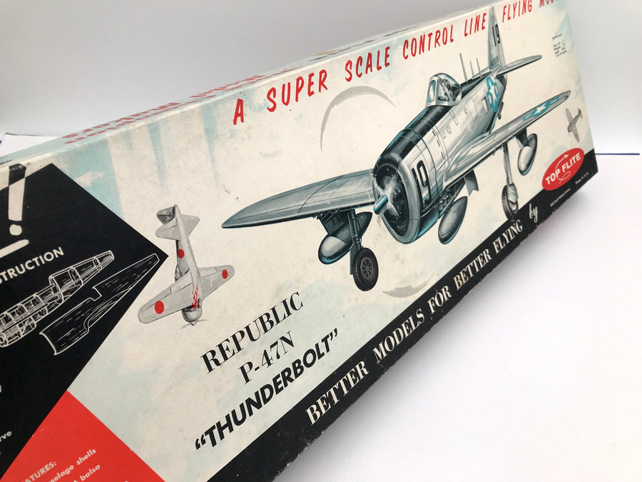 MAQUETTE EN BOIS — REPUBLIC P-47N « ’THUNDERBOLT »  E 1/32