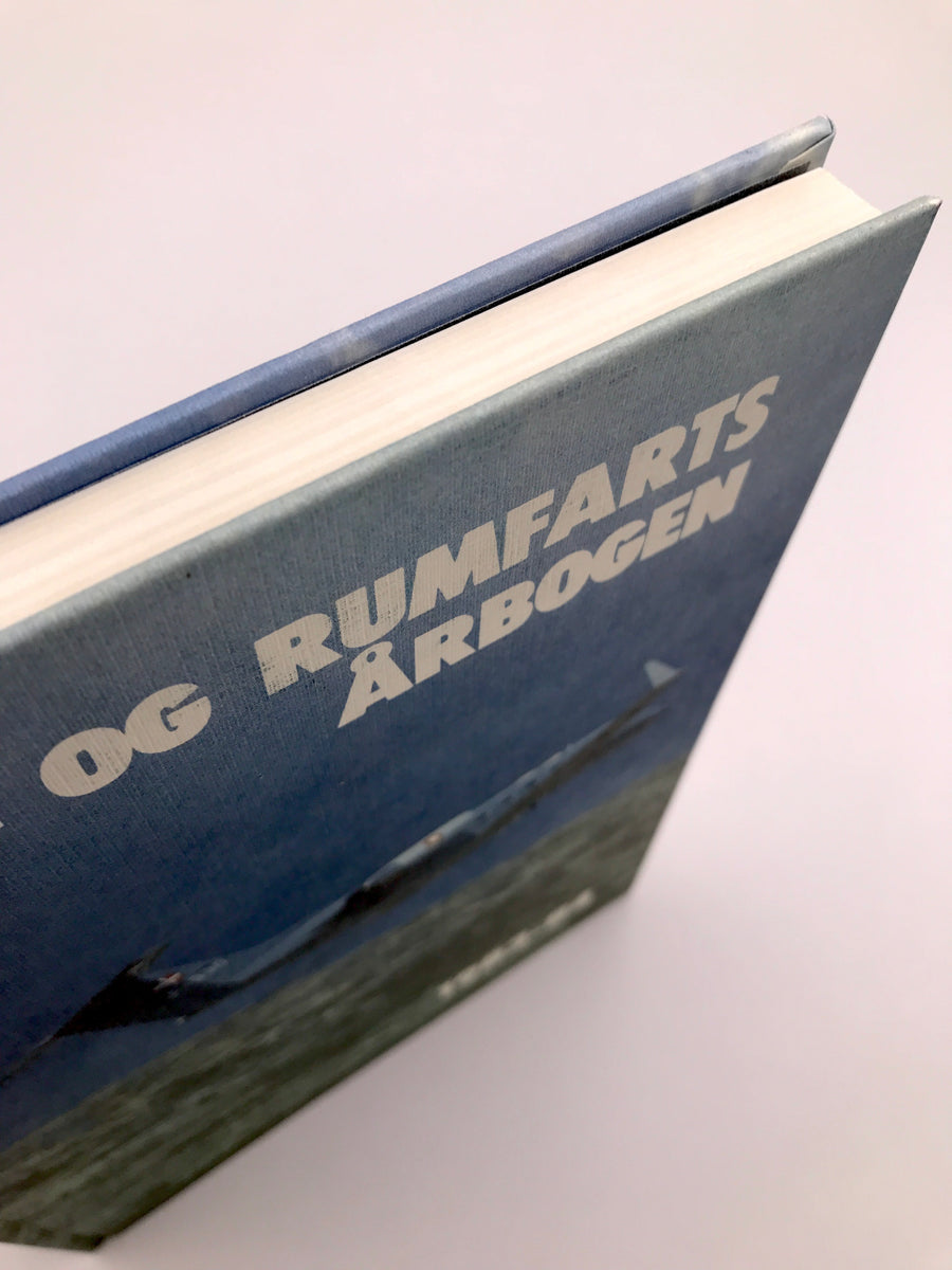 LUFT- OG RUMTFARTSÅRBOGEN 1983-84