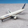 DIE-CAST MODEL —  🇬🇧 Britannia Airways — Boeing 767-300 — Inflight — 1:500 — WITH ORIGINAL BOX —