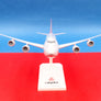 BOEING 747-8F — 🇱🇺 Cargolux Airlines International — modèle de bureau sur socle — échelle 1:250 — 30 cm