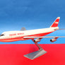 BOEING 747-100 — 🇺🇸 Trans World Airlines (TWA) — modèle de bureau sur socle — échelle 1:250 — 27 cm