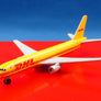 DIE-CAST MODEL — 🇩🇪 DHL — BOEING 757 — CARGO — 1:500 — WITH ORIGINAL BOX —