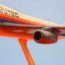Maquette publicitaire vintage Boeing 747 - 🇺🇸 United Airlines « Rainbow » – Présentoir d'origine – 27 cm