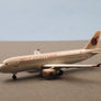 DIE-CAST MODEL — 🇶🇦 Qatar Airways — Airbus A320 — Herpa — 1/500 — WITH ORIGINAL BOX —