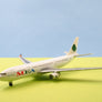 DIE-CAST MODEL — 🇱🇧 MEA (Middle East Airlines) — AIRBUS A330-200 — HERPA — 1:500 — WITH ORIGINAL BOX —