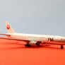 DIE-CAST MODEL — 🇯🇵 Japan Airlines — Boeing 777-200 — Herpa — 1:500 — WITH ORIGINAL BOX —