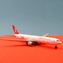 DIE-CAST MODEL — 🇹🇷 Turkish Airlines — Boeing 777-300 — 1:500 — WITH ORIGINAL BOX —