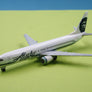 DIE-CAST MODEL — 🇺🇸 Alaska Airlines — Boeing 737-900 — Herpa — 1:500 — WITH ORIGINAL BOX —