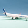 DIE-CAST MODEL — 🇫🇷 Airbus House Colors — Airbus A330-300 — Airbus — 1:400 — WITH ORIGINAL BOX —