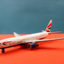 DIE-CAST MODEL — 🇬🇧 British Airways — Boeing 777-200 — United Kingdom — 1:500 — WITH ORIGINAL BOX —