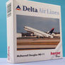 DIE-CAST MODEL — 🇺🇸 Delta Air Lines — McDonnell Douglas MD-11 — Herpa Wings — 1:500 — WITH ORIGINAL BOX —