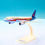 Airbus A320 - 🇧🇪 brussels airlines « Belgian Red Devils » - maquette de bureau en plastique avec support – Herpa SnapFit – 1:200 - 19 × 17 cm
