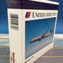 DIE-CAST MODEL — 🇺🇸 United Airlines — Boeing 777 — Herpa — 1:500 — WITH ORIGINAL BOX —