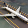 DIE-CAST MODEL — 🇺🇸 Continental Airlines — Boeing 767-400 — Herpa Wings — 1:500 — WITH ORIGINAL BOX —
