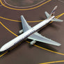 DIE-CAST MODEL — 🇨🇴 Avianca — Boeing 757-200 — Herpa — 1:500 — WITH ORIGINAL BOX —
