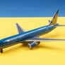 DIE-CAST MODEL — 🇻🇳 Vietnam Airlines — Boeing 767-300 — Herpa — 1:500 — WITH ORIGINAL BOX —