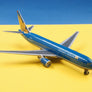 DIE-CAST MODEL — 🇻🇳 Vietnam Airlines — Boeing 767-300 — Herpa — 1:500 — WITH ORIGINAL BOX —